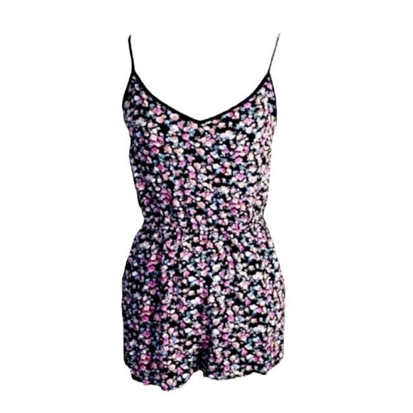 H & M Divided Size 8 Romper Black  Floral Spaghetti Straps Open Back Pockets - Picture 1 of 10